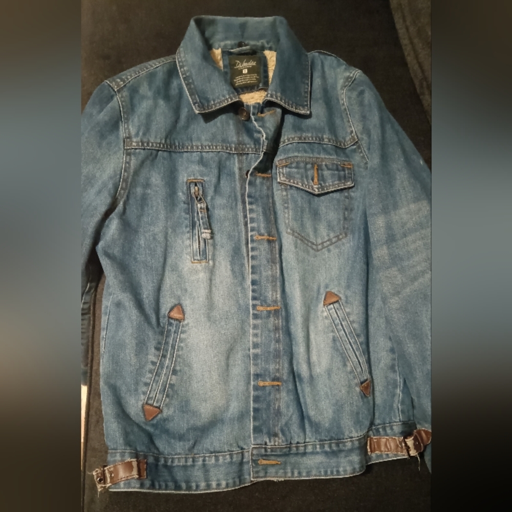 Men's denim jacket